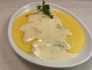 Polenta e crema di formaggio